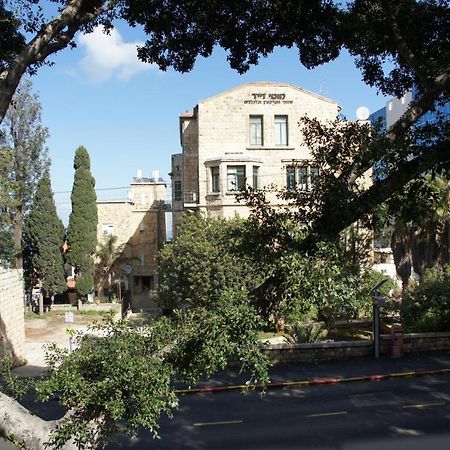 City Hall Hostel Haifa Exterior photo
