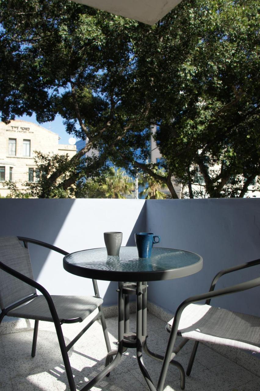 City Hall Hostel Haifa Exterior photo