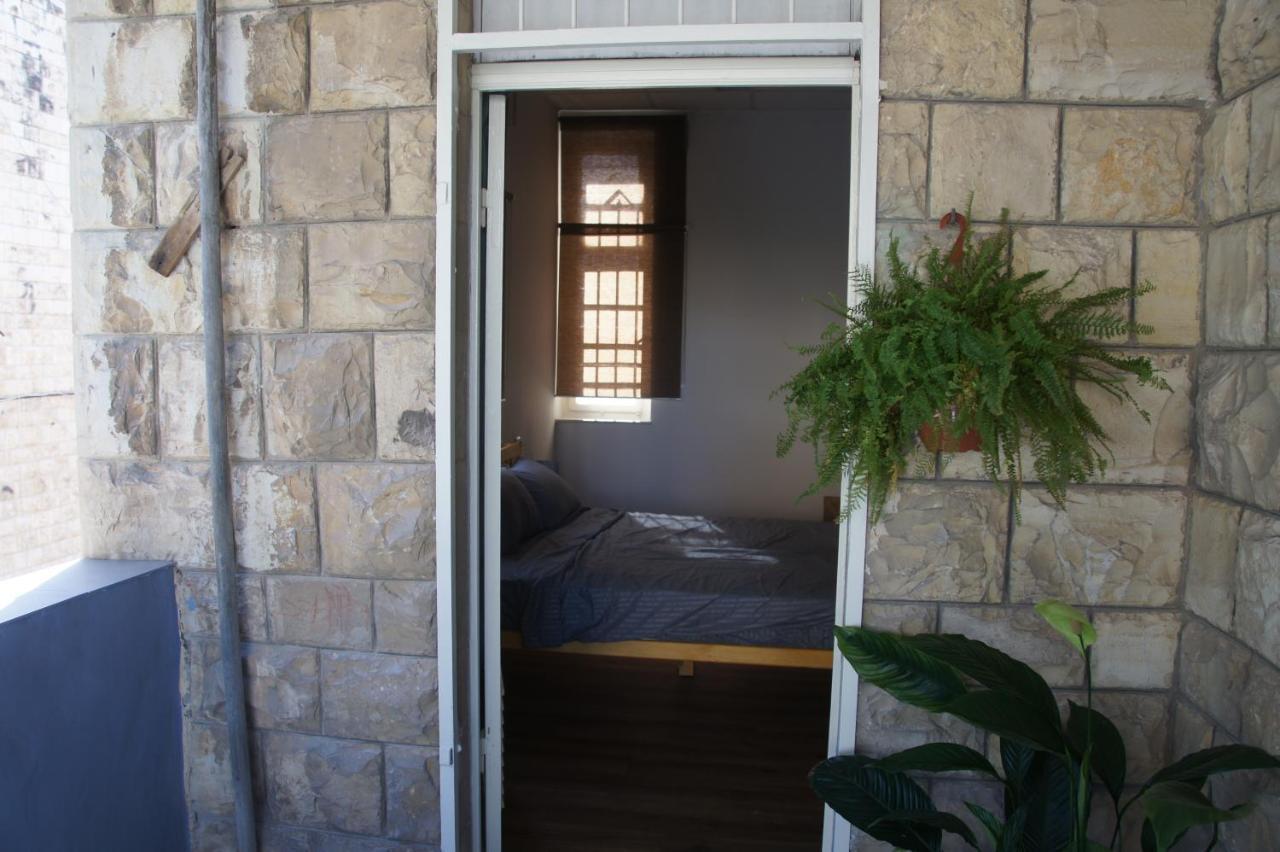 City Hall Hostel Haifa Exterior photo